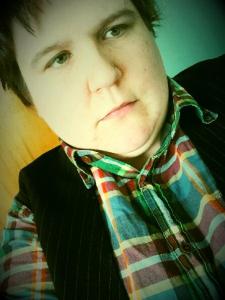 B2cY7t7CIAASFbt-225x300